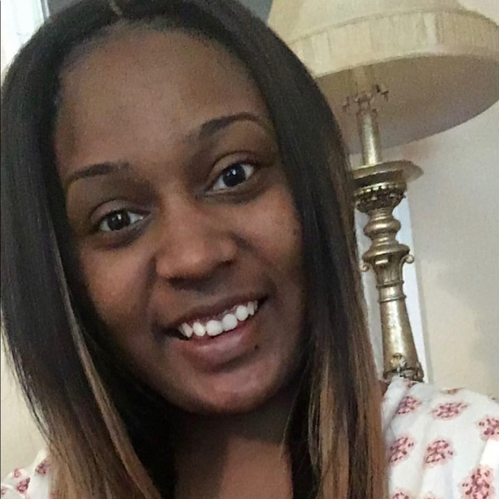 Meet your Posher, Amber